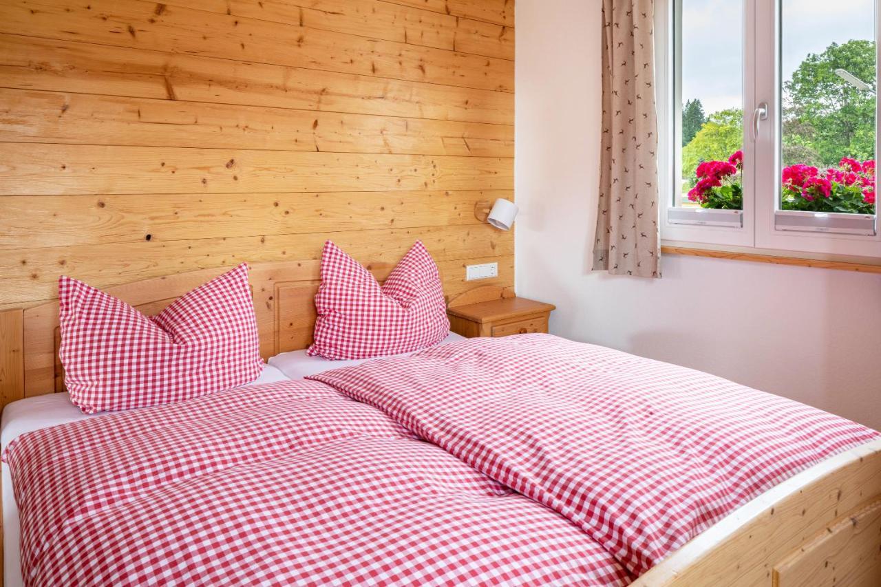 Gaestehaus Steiert Fewo Kuhbergblick Lenzkirch Luaran gambar
